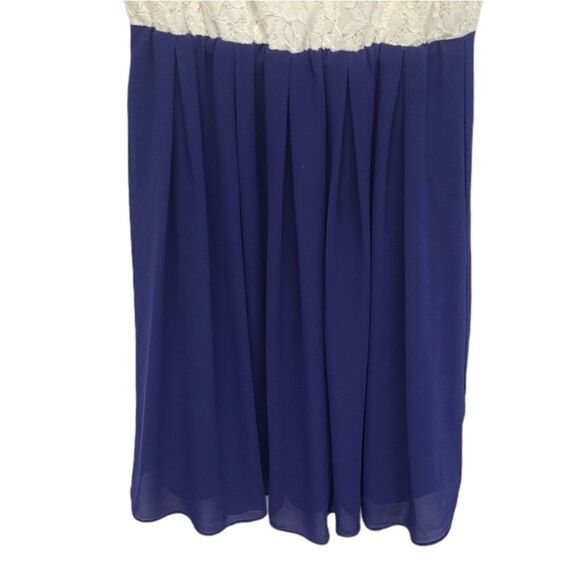 Alythea‎ A-line Upper Lace Blue/Ivory Dress Size Medium - Picture 6 of 10